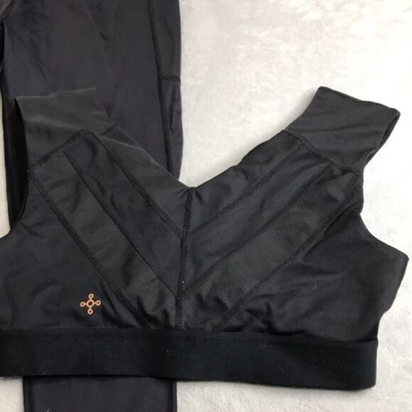 Tommie Copper Bundle of Leggings and Shoulder Support Bra Size L - Picture 7 of 16